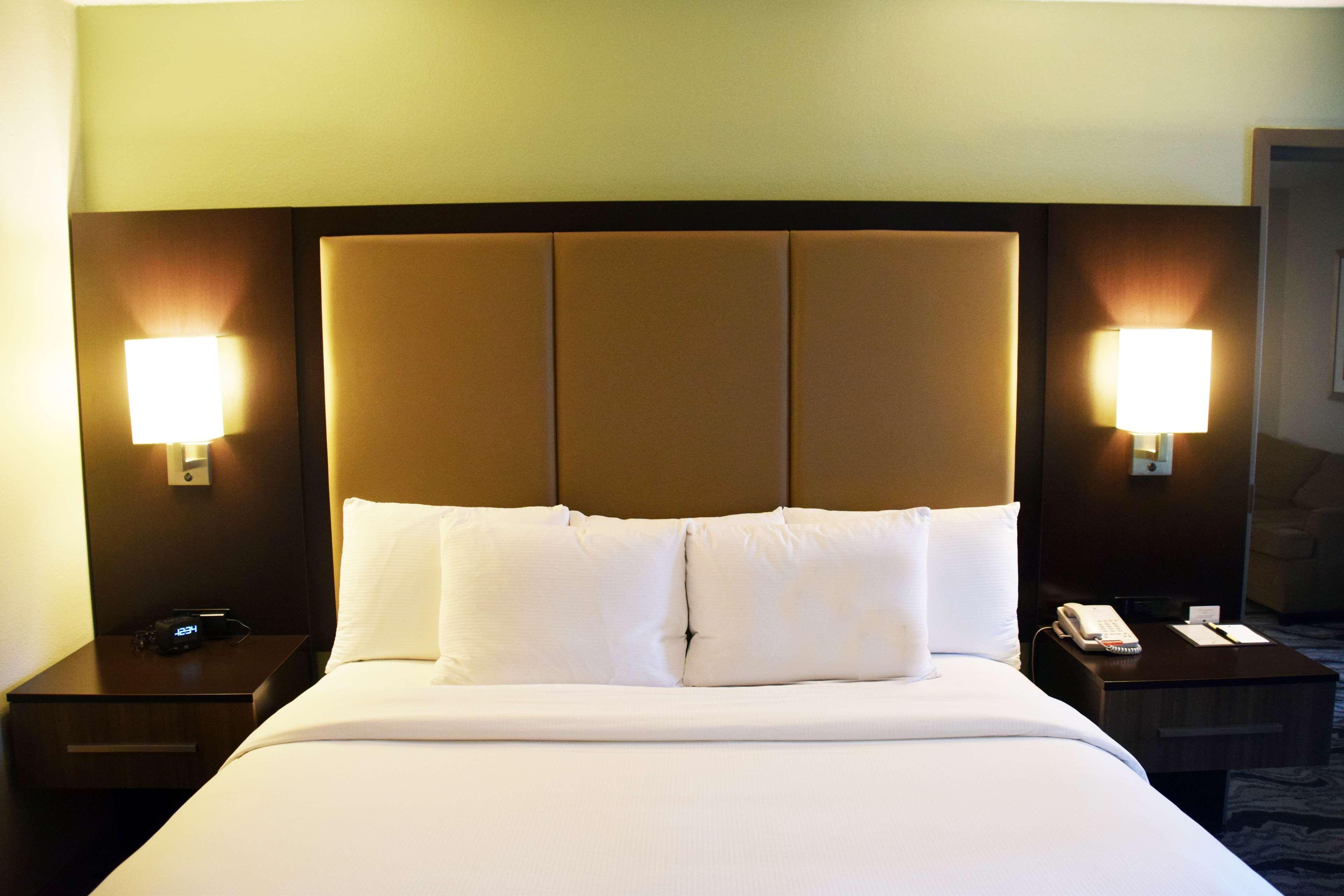 Doubletree By Hilton Montgomery Downtown Zewnętrze zdjęcie