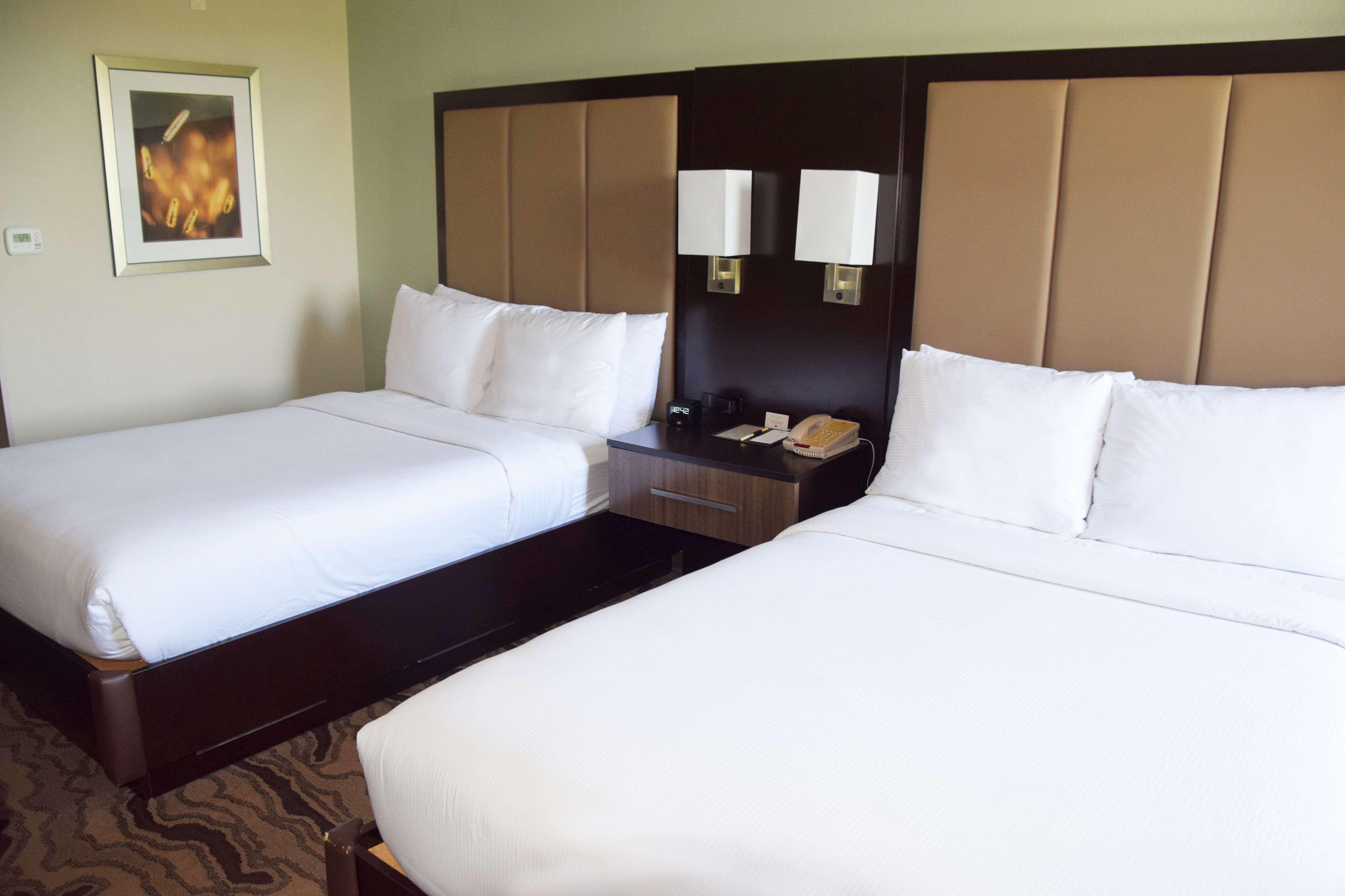 Doubletree By Hilton Montgomery Downtown Zewnętrze zdjęcie