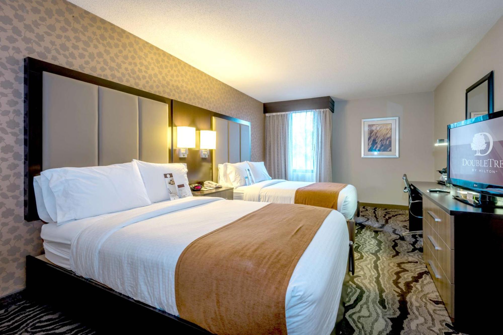 Doubletree By Hilton Montgomery Downtown Zewnętrze zdjęcie