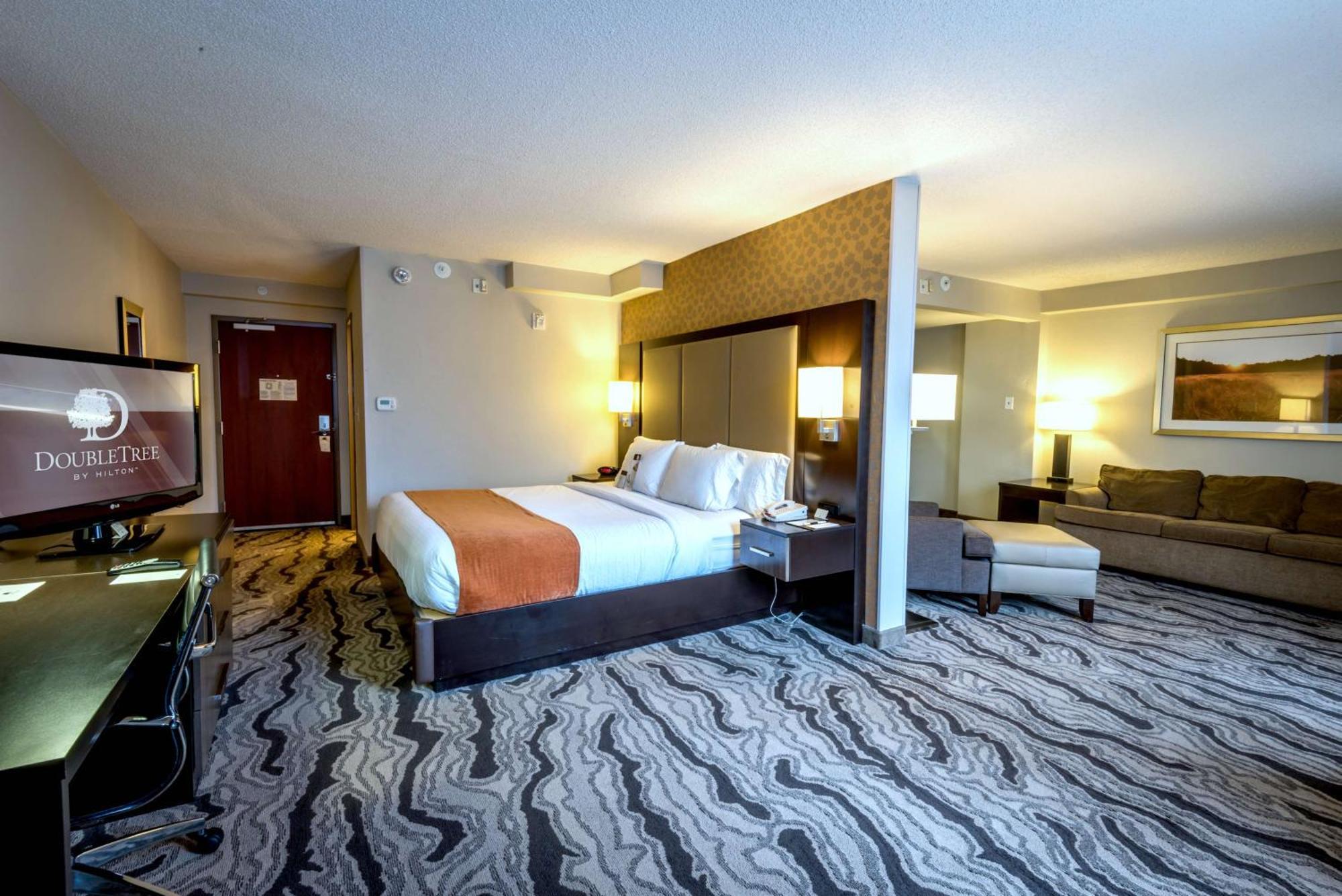 Doubletree By Hilton Montgomery Downtown Zewnętrze zdjęcie